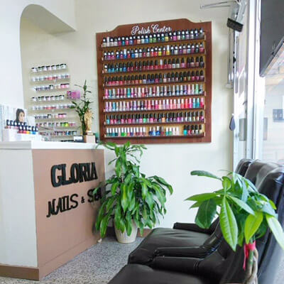 Gloria Nails and Spa Front Desk